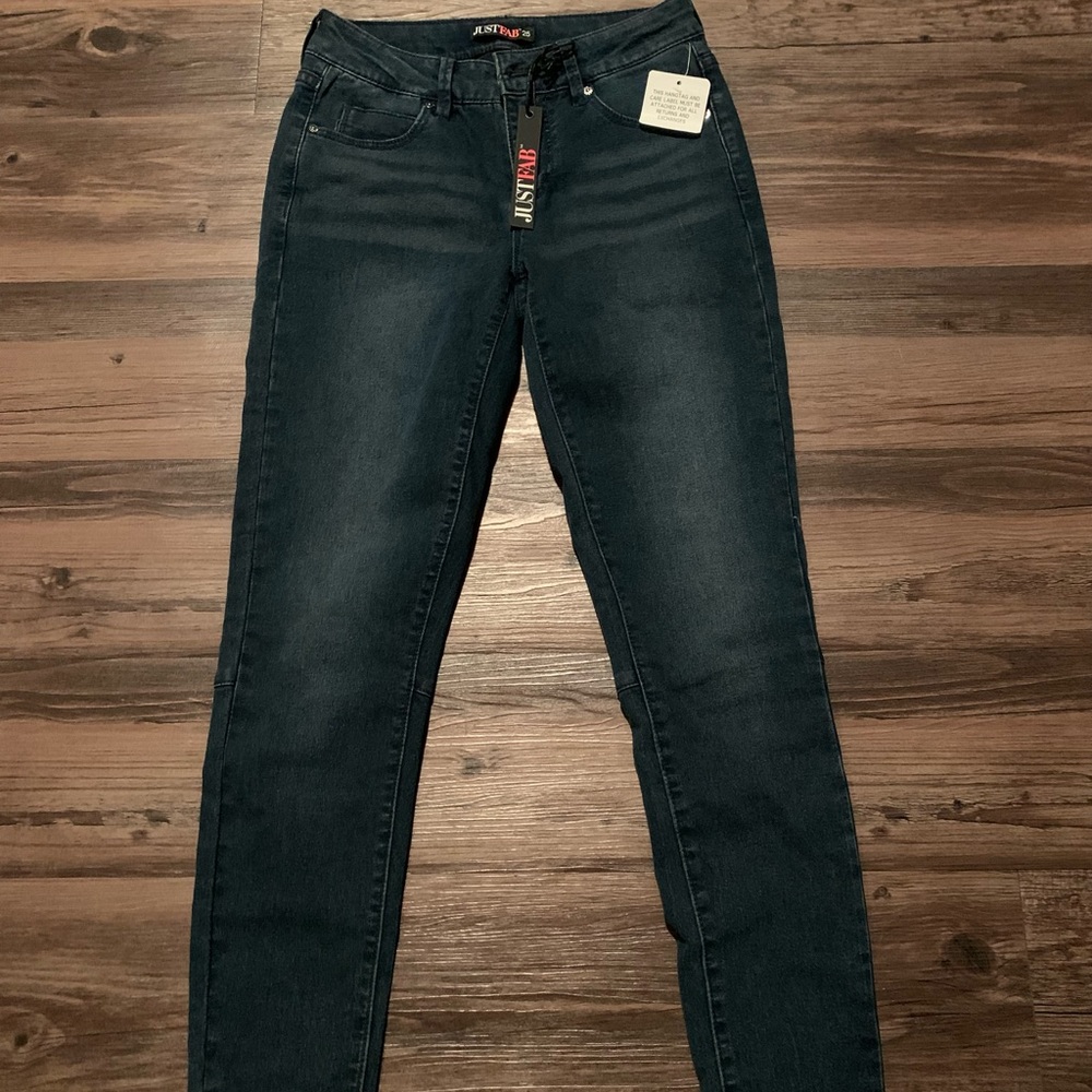 Zipper back skinny jeans